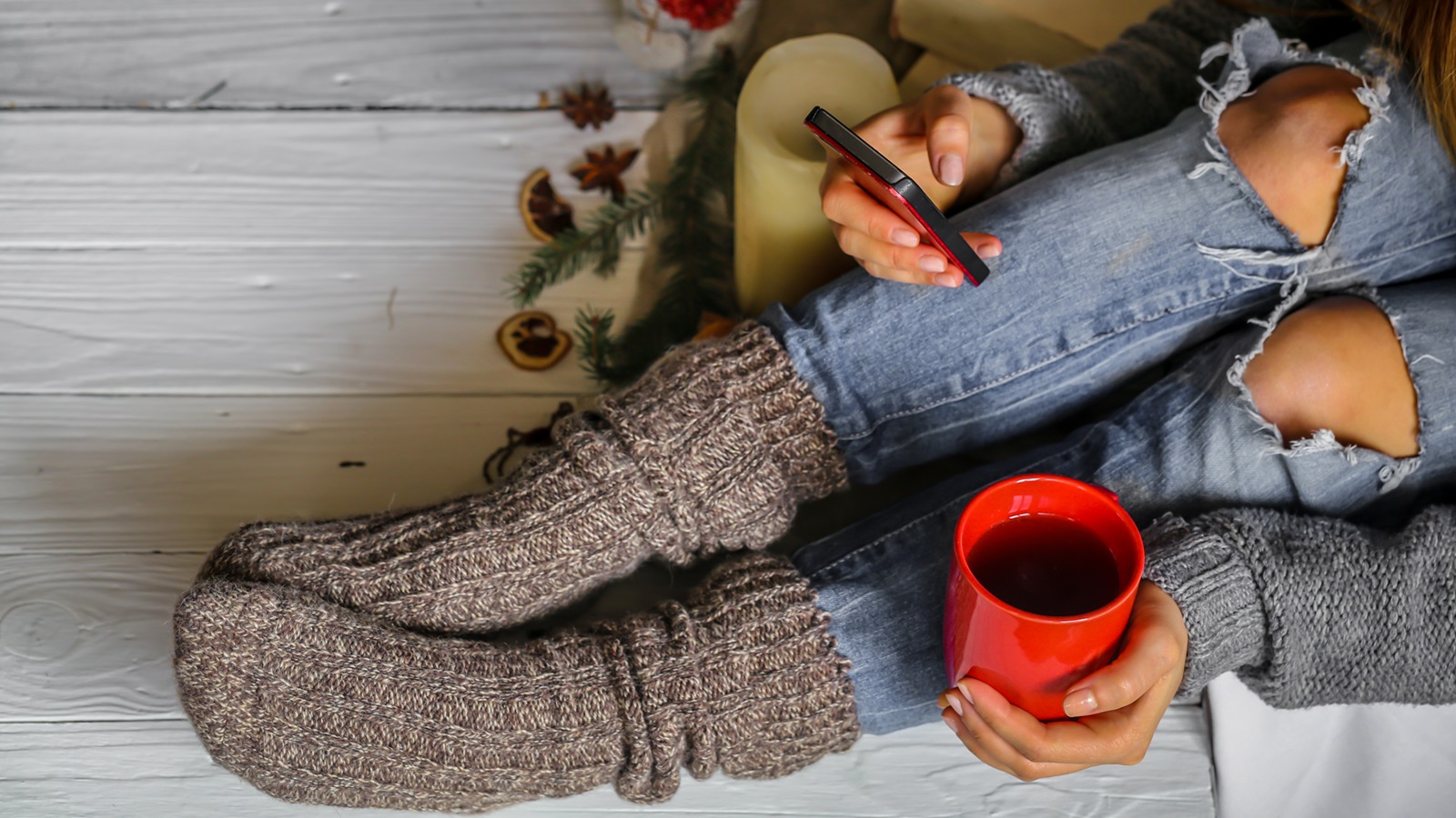 A Comprehensive Guide to Styling Slouch Socks Outfits